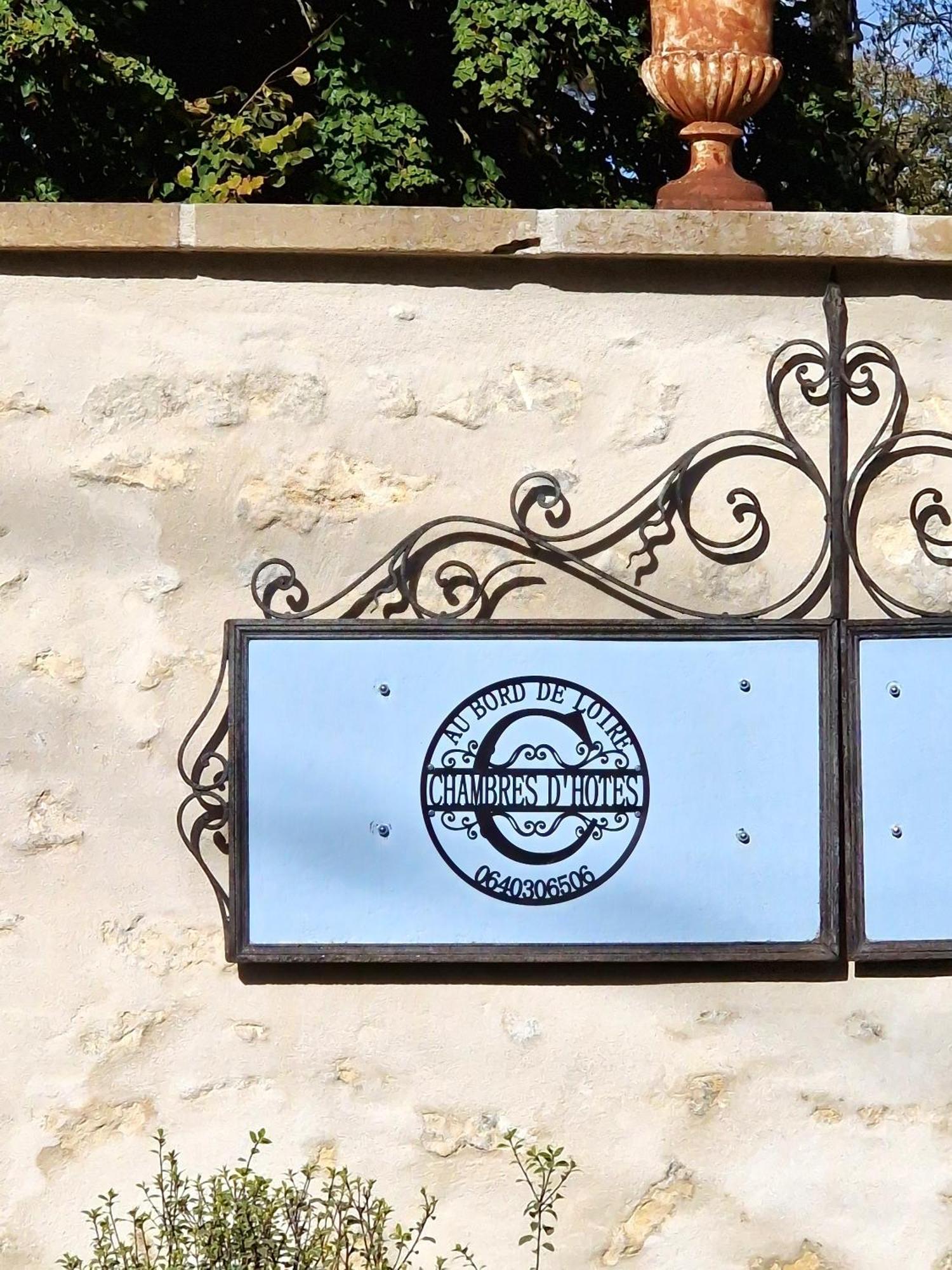 Chambre D'Hotes "Au Bord De Loire" La Marche エクステリア 写真