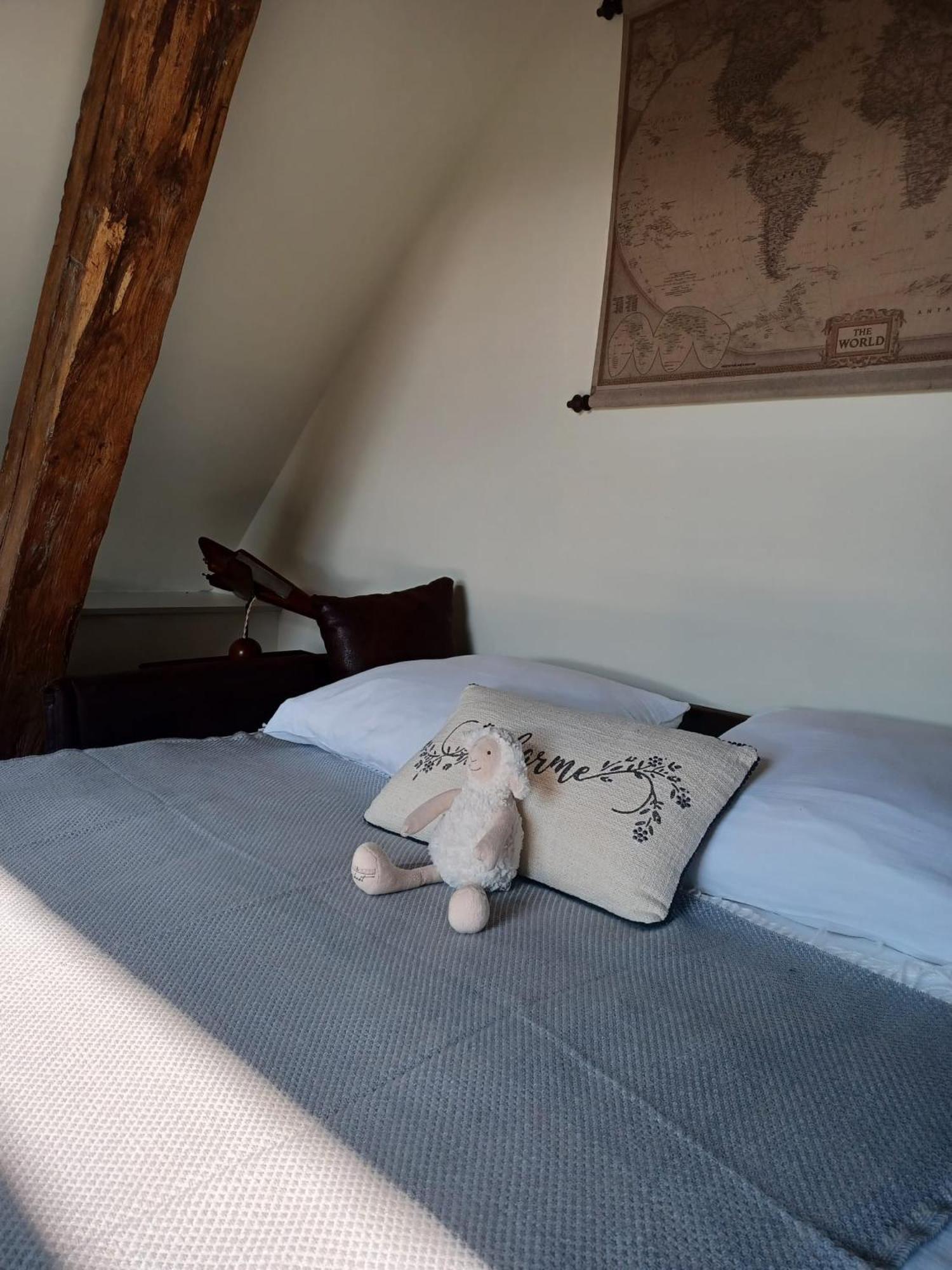Chambre D'Hotes "Au Bord De Loire" La Marche エクステリア 写真